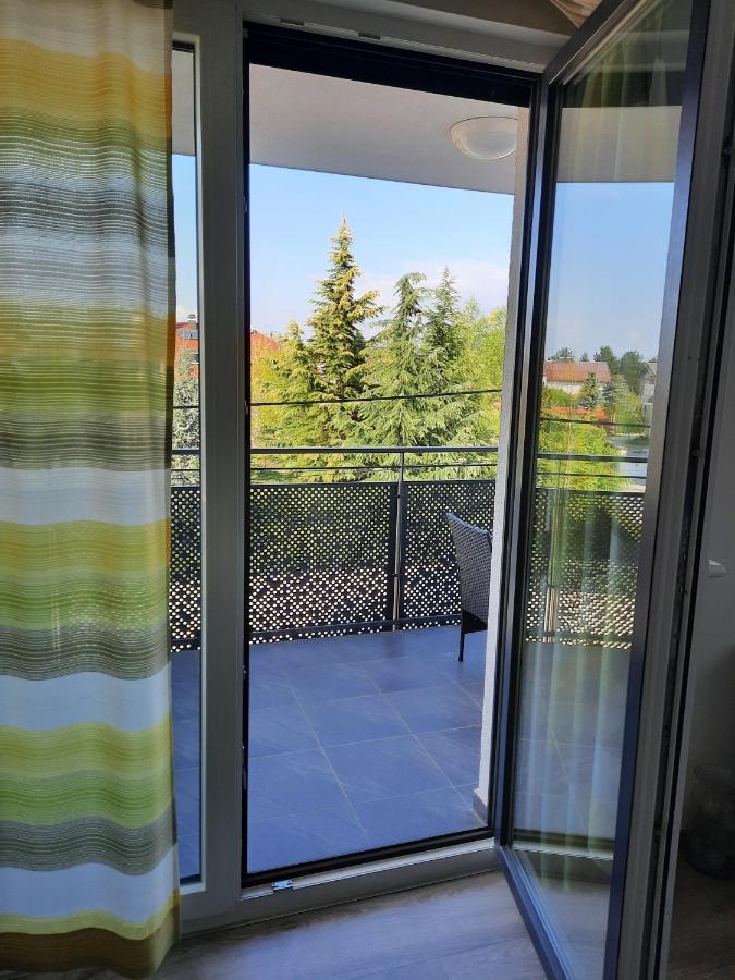 Apartment Mrvica Near The Zagreb Airport Velika Gorica Bagian luar foto